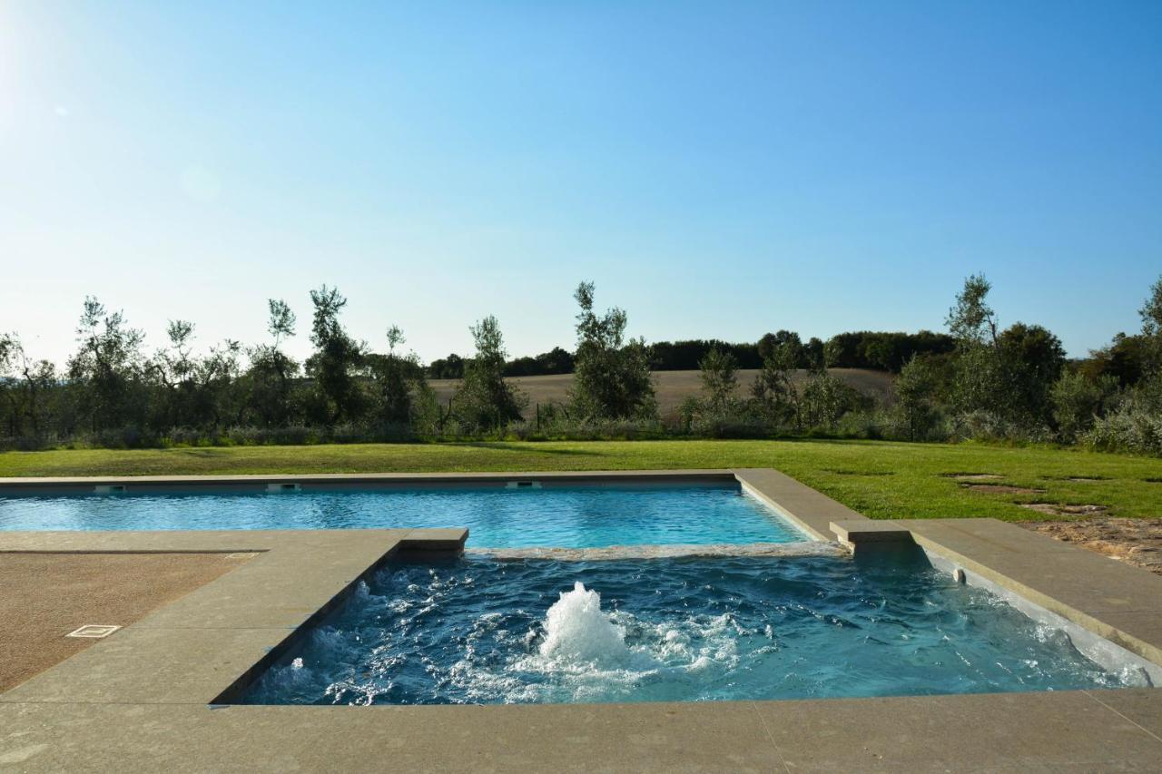 Agriturismo Casale Bonaparte Cellere Eksteriør bilde