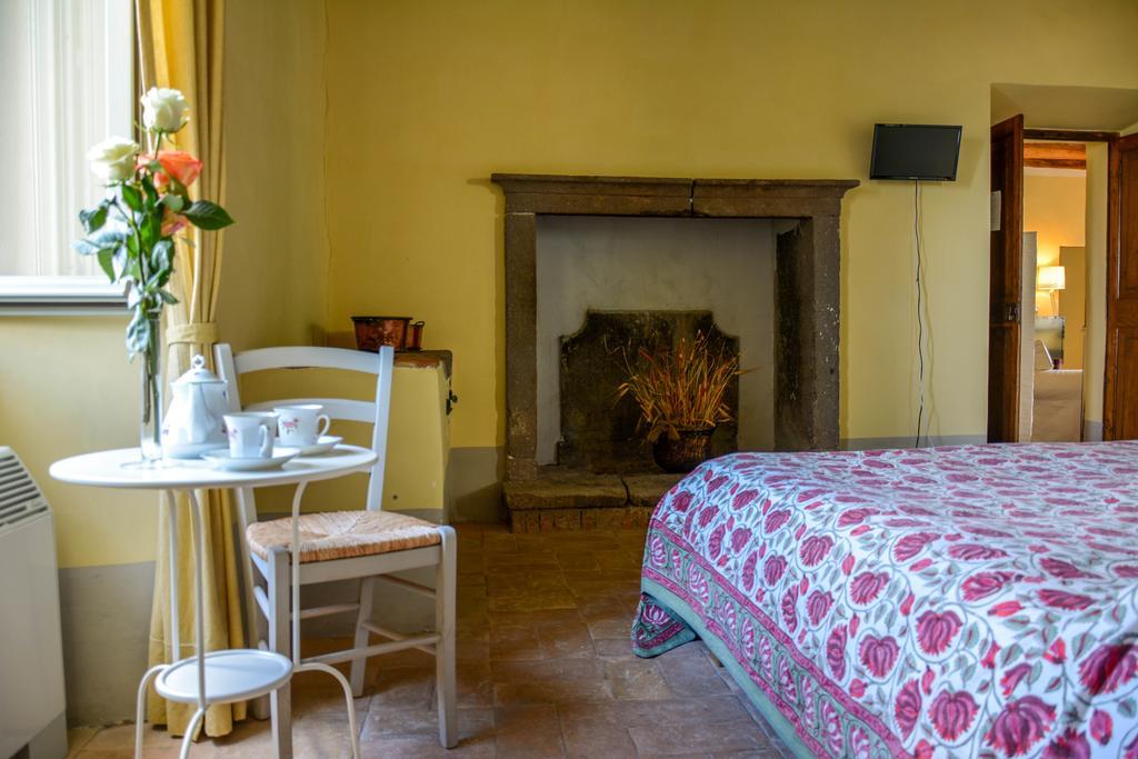 Agriturismo Casale Bonaparte Cellere Eksteriør bilde
